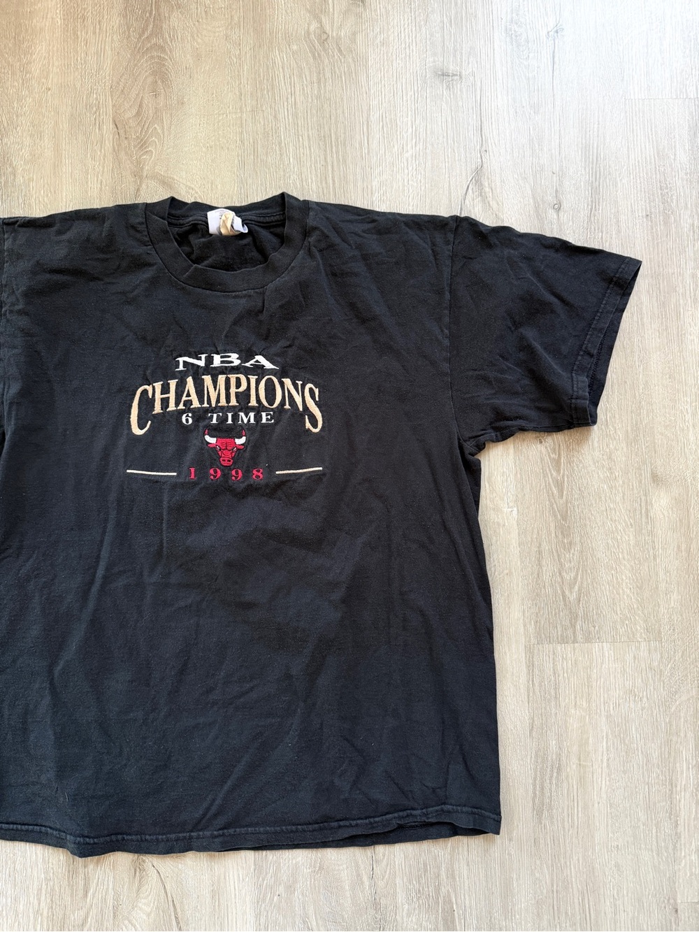 VTG Chicago Bulls Shirt Black CSA 6 Time Champions NBA 90s XL Men’s Embroidered